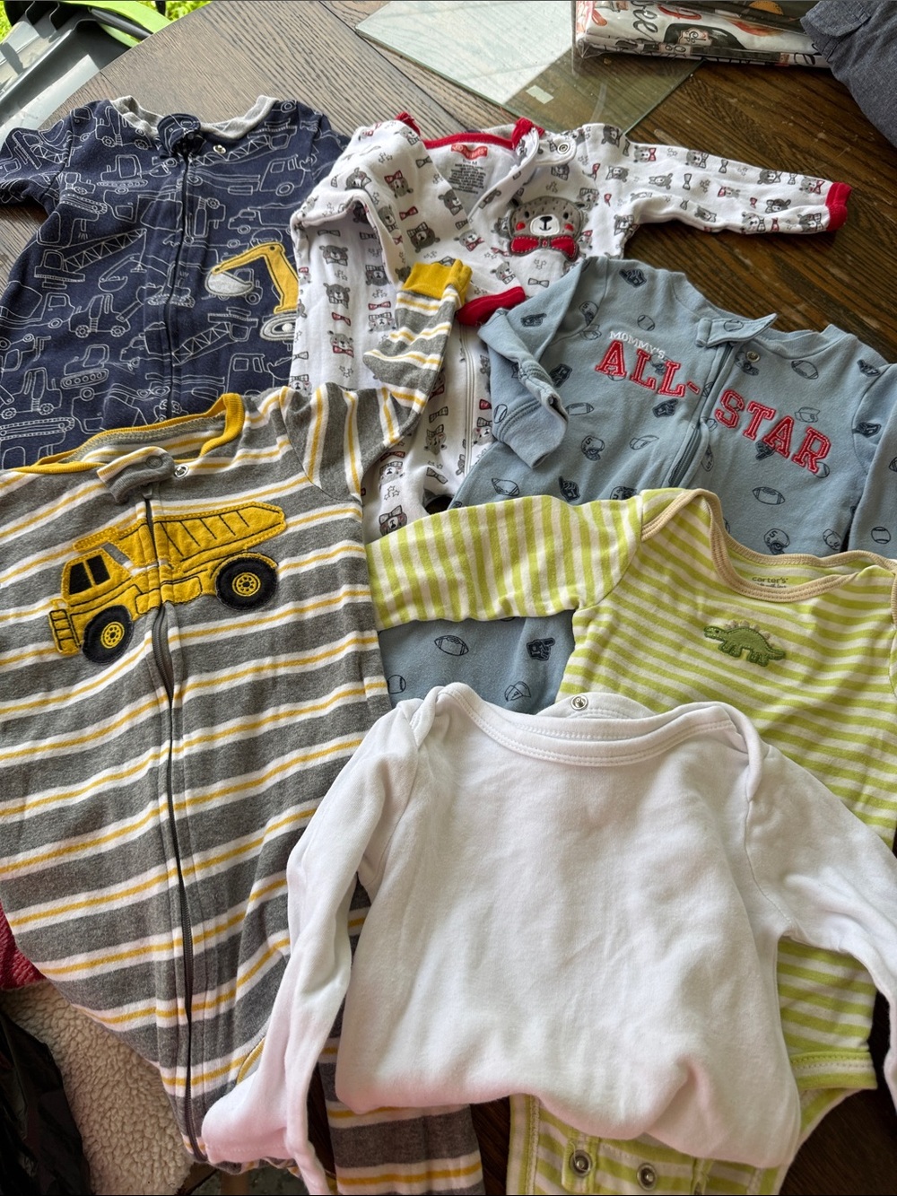 Baby Boy 6-9 month lot 4 sleepers & 2 onsies all clean and line dried